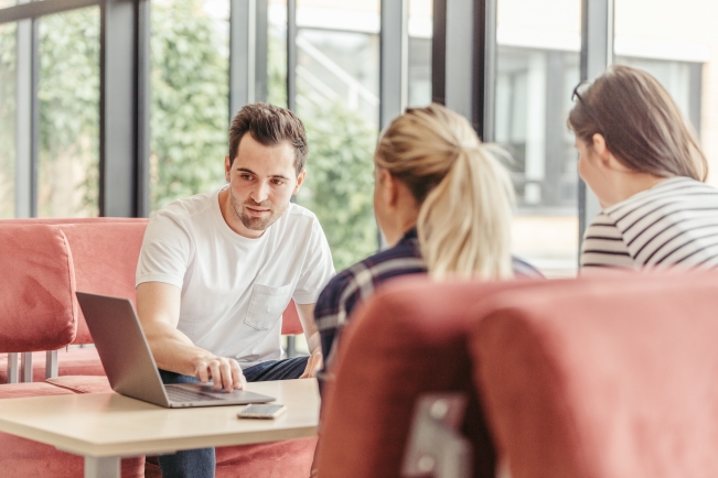 Как настроить Яндекс Трекер и перестать искать задачи по чатам