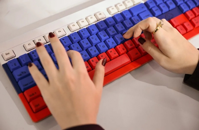 Правительство России смягчило условия выдачи грантов на импортозамещение софта